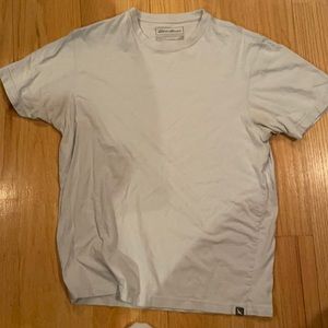 Medium eddie baurer shirt.